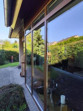 Terrasse mit Überdachung.jpg - 