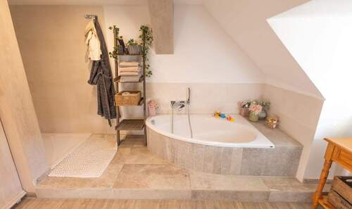 Badezimmer DG - 