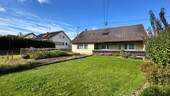 Bild 2 - 8 Zimmer Mehrfamilienhaus, Wohnhaus zum Kaufen in Fronreute