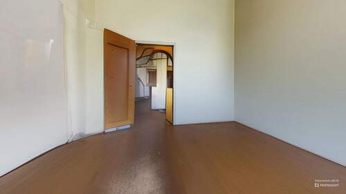 Bedroom-Defurnished - 