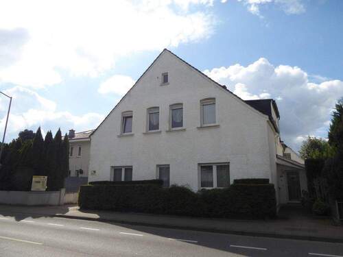 Frontseite - 1 Zimmer Mehrfamilienhaus, Wohnhaus zum Kaufen in Bünde