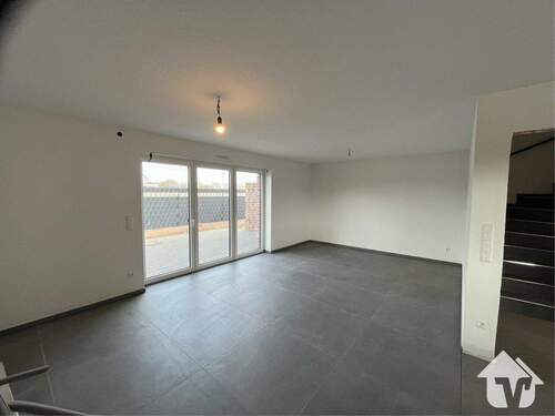 Wohnzimmer - 4 Zimmer Doppelhaushälfte in Messingen