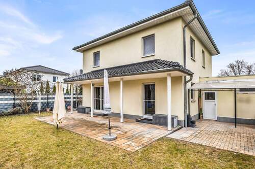 Bild 1 - Einfamilienhaus mit Garten in ruhiger Wohnlage von Berlin-Rudow