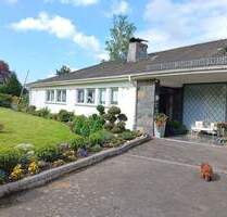 Gediegenes Wohnen mit Schwimmbad und schönem parkähnlich angelegtem Garten in Villenlage - Bullay