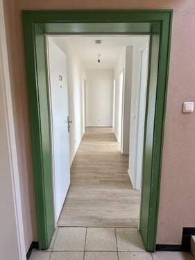 Eingang Flur - Etagenwohnung mit 54,00 m&sup2; in München zum Kaufen