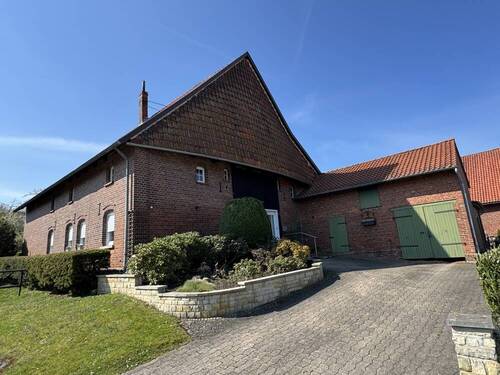 3252 Aussen (1) - 6 Zimmer Bauernhaus, Landhaus zum Kaufen in Porta Westfalica / Barksen