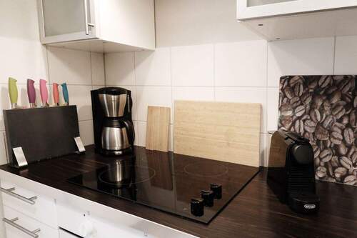 09-apartment805.jpg - 