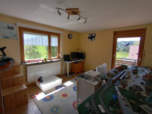Zimmer 1 OG Balkonzugang - 