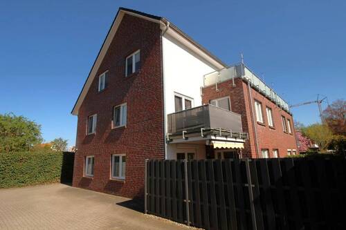 8.JPG - Mitten in Hude gelegene 3 ZKB mit Balkon