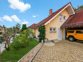 Eingang und Garten - 