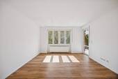 Wohnzimmer - 3 Zimmer Etagenwohnung zum Kaufen in Schöneiche bei Berlin