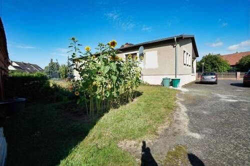 Haus von hinten - 