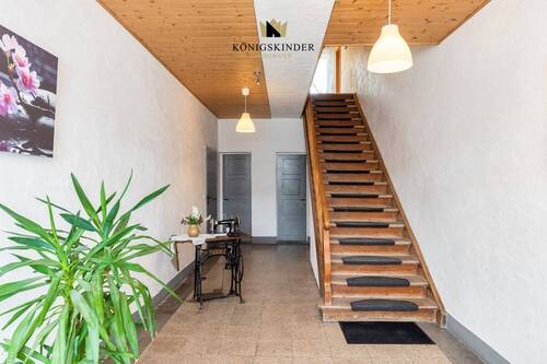 Bild 2 - 3 Zimmer Etagenwohnung zum Kaufen in Meßstetten