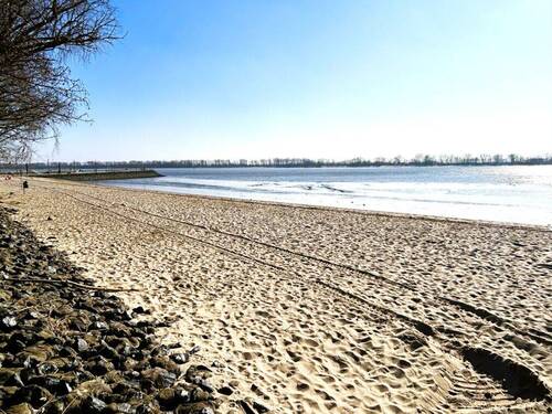 Strand - 