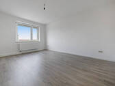 Wohnzimmer a - Reihenmittelhaus mit 83,00 m&sup2; in Stolpen zur Miete