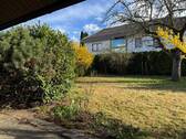 zweite Terrasse und Garten - 