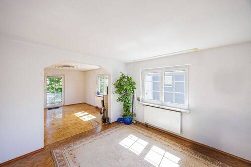 Wohn- / Esszimmer - Einfamilienhaus mit 130,00 m² in Freiberg am Neckar zum Kaufen