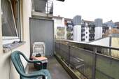 Balkon - Etagenwohnung mit 28,10 m² in Fürth zum Kaufen