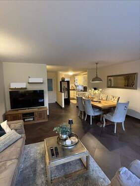 Wohn-/Esszimmer - 5 Zimmer Reihenendhaus in Haan