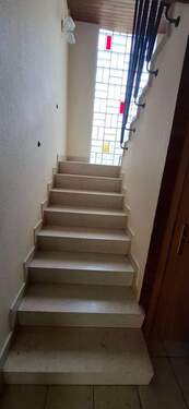 Haus 43_EG. Treppenaufgang - 