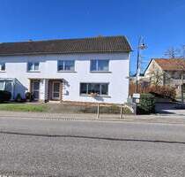 Bezahlbares Doppelhaus (Generationenhaus) mit Doppelgarage „ideal für zwei Familien“ in zentraler Wohnlage von Wittlich-Dorf