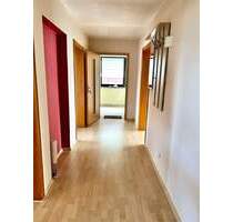 Illingen: 3 ZKB in ruhiger Lage mit Garage