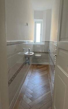 seperates WC Ansicht 1 - 