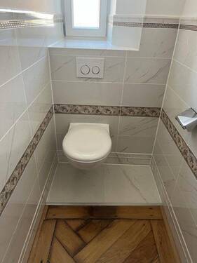 seperates WC Ansicht 2 - 
