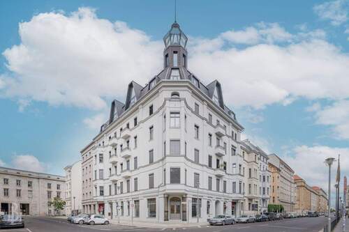 Haus - Luxus Stadtwohnung in Toplage zwischen Brandenburger Tor & Gendarmen Markt mit Concierge
