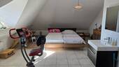Zwei großzügige Zimmer im Obergeschoss - 