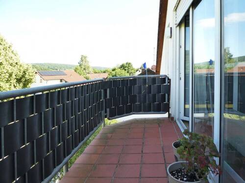 Balkon mit Fernblick - 3 Zimmer Etagenwohnung zur Miete in Brachttal-Schlierbach
