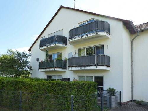 Balkon oben links - Etagenwohnung mit 68,00 m² in Brachttal-Schlierbach zur Miete