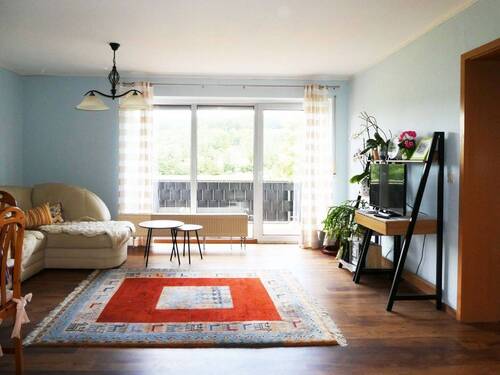 Wohnzimmer mit Essbereich - 