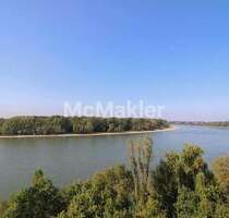 Spitzenlage im 9. Stock: Großzügige 4-Zimmer-Wohnung mit Schwimmbad, Sauna und Tiefgarage - Köln Porz