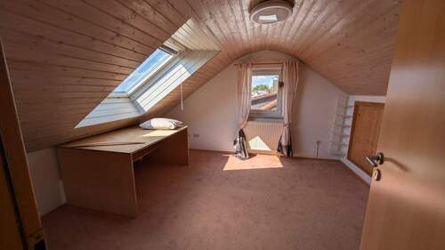 Schlafzimmer im 2. DG - 