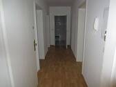 01 Flur - 