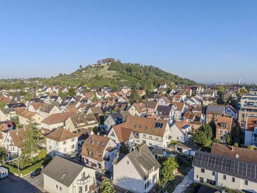 Blick auf den Hohen Asperg - 4 Zimmer Etagenwohnung zum Kaufen in Asperg
