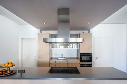 Kueche - Etagenwohnung mit 153,00 m&sup2; in München zum Kaufen