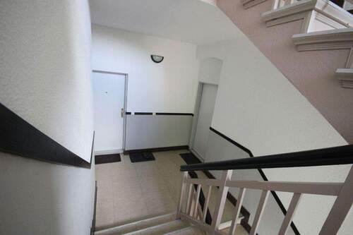 Treppenhaus - Mehrfamilienhaus, Wohnhaus in Magdeburg zum Kaufen