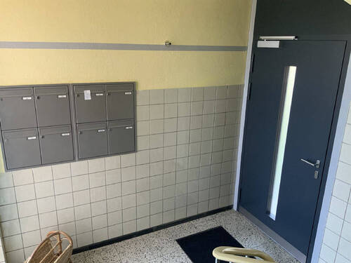 Eingangsbereich innen - Etagenwohnung mit 91,60 m&sup2; in Hamm zum Kaufen