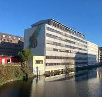 Büro mit einer EBK am Mittelkanal - Hamburg Hamm