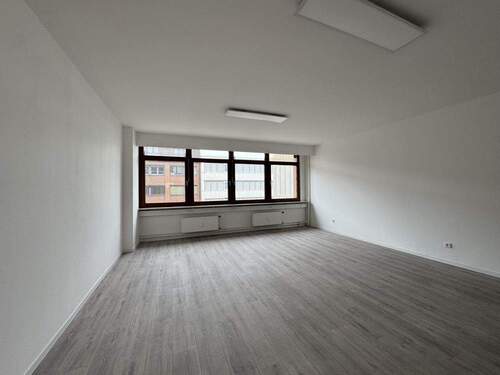 Büro zum Hof - Büro zur Miete in Hamburg
