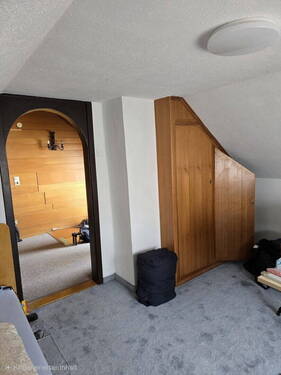 DG Zimmer mit Vorraum - 