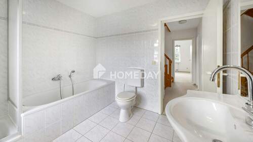 1. OG Badezimmer 2 - 