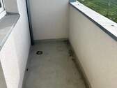 Balkon straßenseitig - 