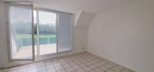 Wohnzimmer 1 - Etagenwohnung mit 76,00 m² in Meerbusch zur Miete