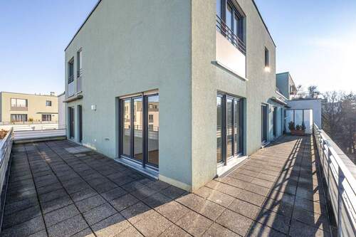 Die_Dachterrasse - 5 Zimmer Etagenwohnung in München
