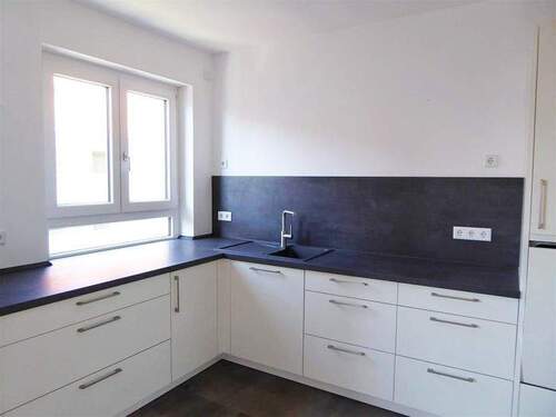 Hochwertige EBK - Etagenwohnung mit 53,00 m&sup2; in Nürnberg zum Kaufen