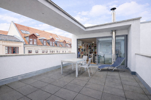 Dachterrasse - 4 Zimmer Mehrfamilienhaus, Wohnhaus zum Kaufen in Leipzig
