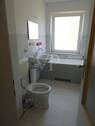 Bad mit Wanne - 
